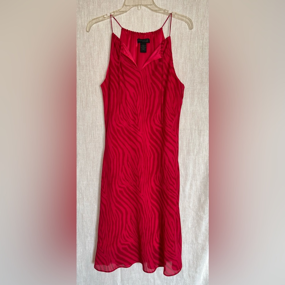 Hot pink thin strap dress Express size 7/8